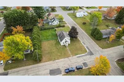 1210 14th Street North, Wisconsin Rapids, WI 54494 - Photo 2
