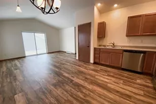 4917-4915 Annabelle Ct, Weston, WI 54476 - Photo 6