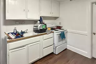 823 S 3rd Ave, Wausau, WI 54401 - Photo 10