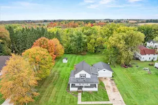 306 W 3rd St, Granton, WI 54436 - Photo 4