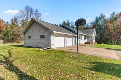 8041 White Pine Drive, Wisconsin Rapids, WI 54494 - Photo 18