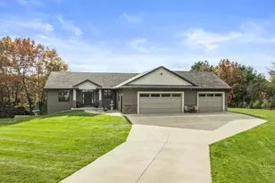 8261 Rolling Hills Rd, Custer, WI 54423 - Photo 2