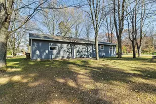 901 W Gates Dr, Stevens Point, WI 54481 - Photo 36