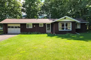136 Avery Ave, Park Falls, WI 54552 - Photo 2