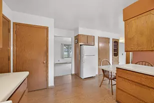 6940 Fairview Ln, Wisconsin Rapids, WI 54494 - Photo 6