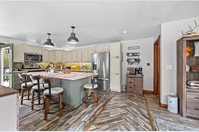 2916 Blue Heron Lane, Stevens Point, WI 54481 - Photo 8