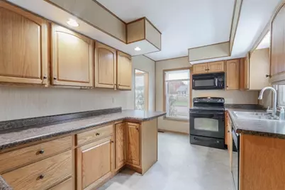 411 8th Street North, Wisconsin Rapids, WI 54494 - Photo 10