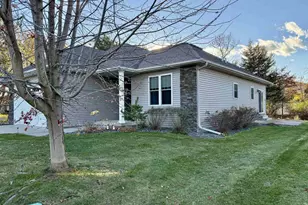 2911 Tuscany Way, Plover, WI 54467 - Photo 4