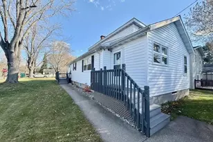 3734 Carl St, Wausau, WI 54403 - Photo 6