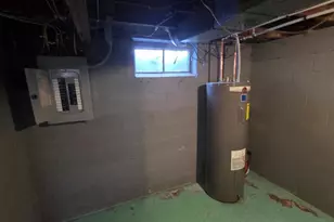 917 N 1st Ave, Wausau, WI 54401 - Photo 30