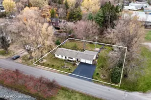 235 School St, Amherst, WI 54406 - Photo 40