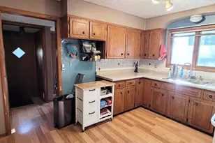 600 Pine St, Athens, WI 54411 - Photo 18