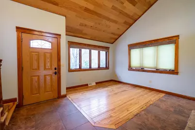 712 N 48th Avenue, Wausau, WI 54401 - Photo 6