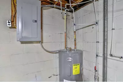 1009 N 7th Avenue, Wausau, WI 54401 - Photo 38