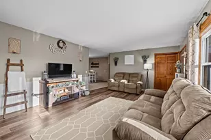 5751 Honeysuckle Ct, Wisconsin Rapids, WI 54494 - Photo 14