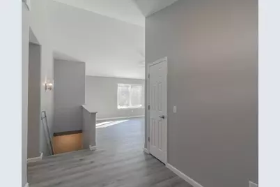 172 Evelyn Court, Stevens Point, WI 54482 - Photo 2