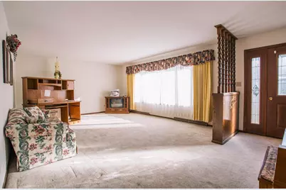 300 E Miller Street, Greenwood, WI 54437 - Photo 16