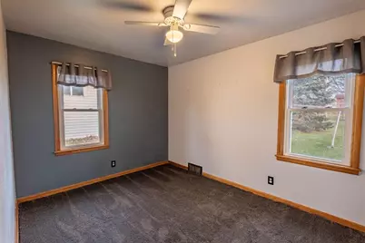 218 N 3rd Avenue, Edgar, WI 54426 - Photo 12