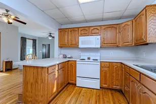 407 N State St, Merrill, WI 54452 - Photo 8