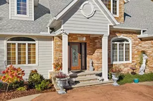 152 Maple Bluff Road N, Stevens Point, WI 54482 - Photo 2