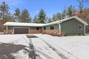 1651 Audreys Ln, Stevens Point, WI 54482 - Photo 2