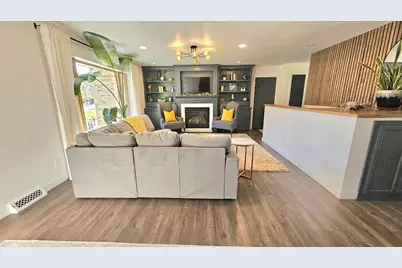 1231 Spruce Drive, Plover, WI 54467 - Photo 4