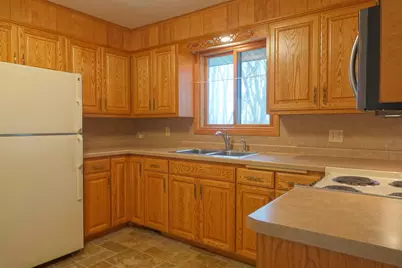 828 Donald Street, Medford, WI 54451 - Photo 4