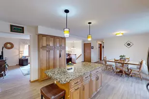 1407 S Washington Ave, Marshfield, WI 54449 - Photo 22