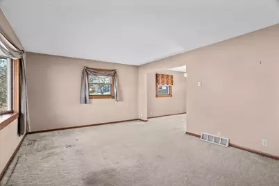 120 W 20th Street, Neillsville, WI 54456 - Photo 10