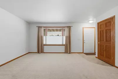 2130 James Court, Wisconsin Rapids, WI 54494 - Photo 4