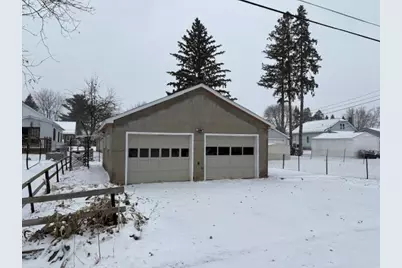 407 N Vine Avenue, Marshfield, WI 54449 - Photo 4