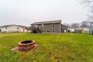 2073 Josephine Ln, Kronenwetter, WI 54455 - Photo 4