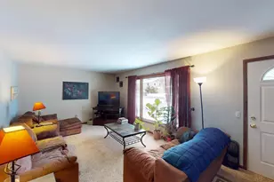 1105 W Onstad Dr, Marshfield, WI 54449 - Photo 8