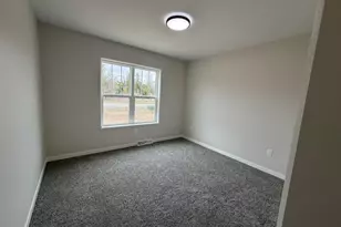 621 Amberwood Wy, Plover, WI 54467 - Photo 16