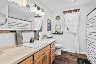 N925 Gibson Dr, Medford, WI 54451 - Photo 8