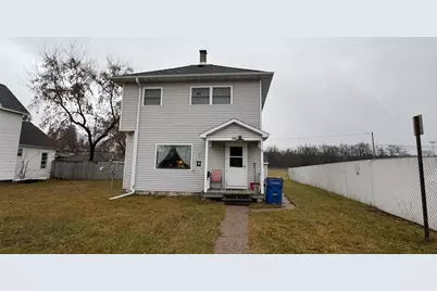 108 W 3rd Street, Merrill, WI 54452 - Photo 2