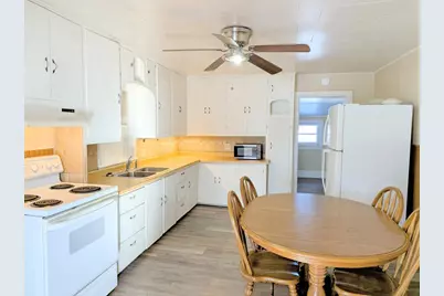 311 Second Street, Rosholt, WI 54473 - Photo 4