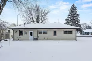 205 W Clark St, Spencer, WI 54479 - Photo 6
