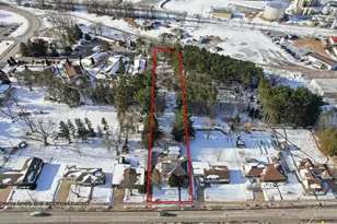 2812 Water St, Stevens Point, WI 54481 - Photo 2