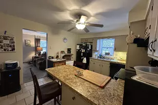 2020 Carey St, Wisconsin Rapids, WI 54495 - Photo 8