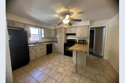 2020 Carey Street, Wisconsin Rapids, WI 54495 - Photo 8