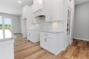 124236 Kohl Rd, Athens, WI 54411 - Photo 4