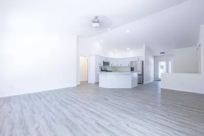 4910 Pine Needle Way, Wisconsin Rapids, WI 54494 - Photo 6