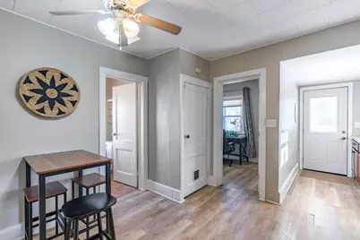 1019 N 8th Avenue, Wausau, WI 54401 - Photo 6