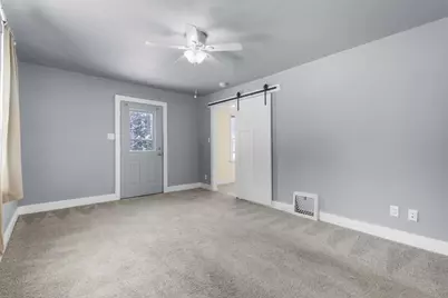 4050 Kennedy Drive, Stevens Point, WI 54481 - Photo 12