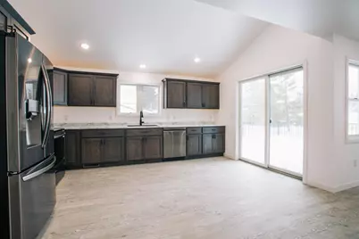 1911 Johnson Street, Neillsville, WI 54456 - Photo 8