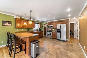 2434 Algoma St, Stevens Point, WI 54481 - Photo 12