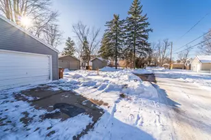 2434 Algoma St, Stevens Point, WI 54481 - Photo 44