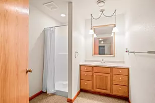 3745 Oak Moraine Ct, Stevens Point, WI 54482 - Photo 38