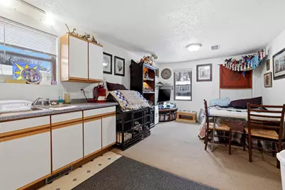 324 W Cornell Avenue, Stevens Point, WI 54481 - Photo 8